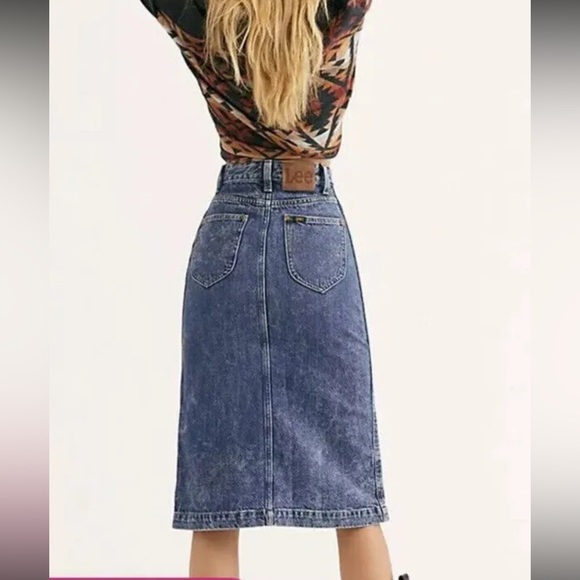 NWOT Lee Vintage MIDI Skirt Acid Wash size 26. High Waisted. - Picture 10 of 12